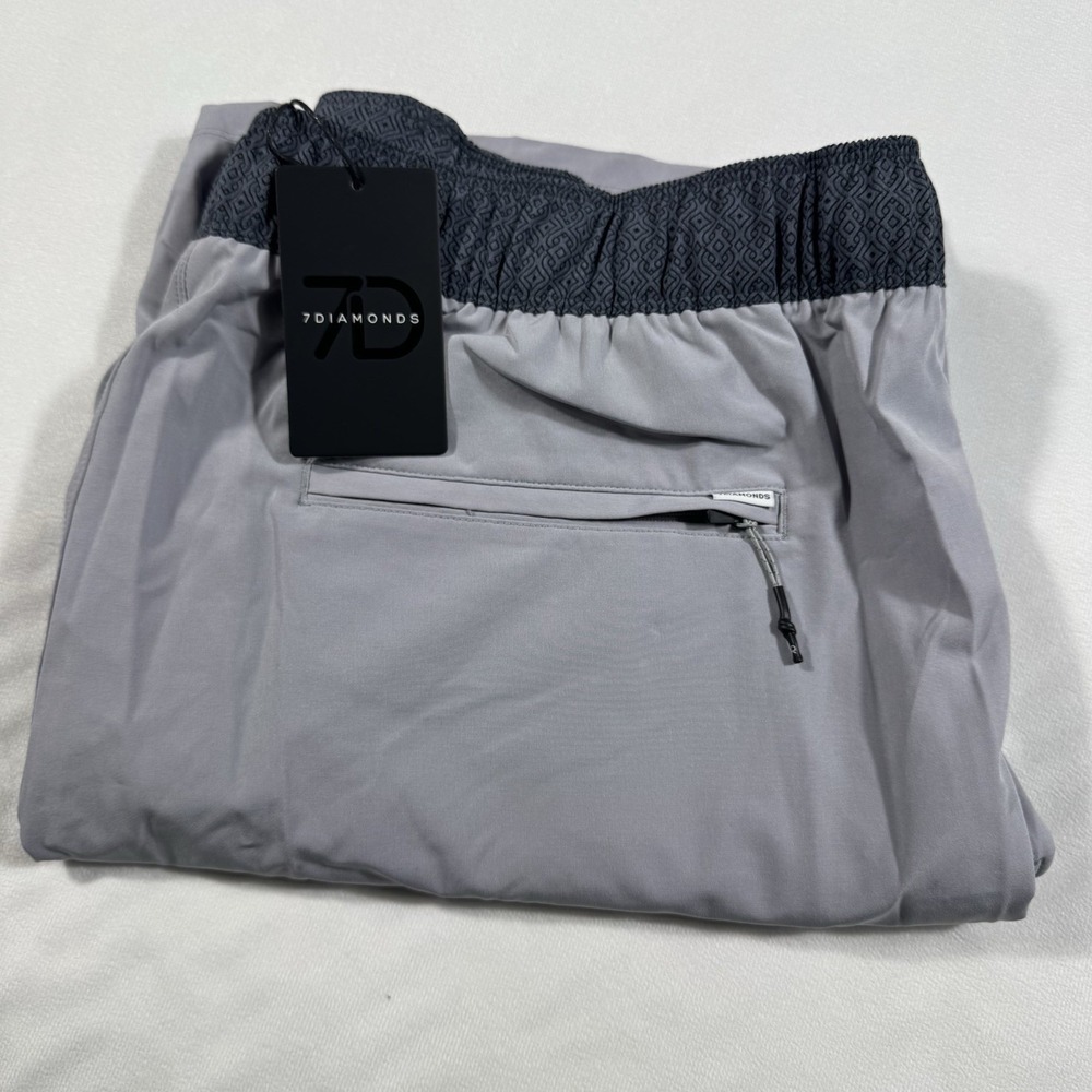 7 Diamonds 4 Way Stretch Shorts Men XXL Gray Core Active Moisture Wicking 7" NWT